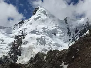 Угорські альпіністи першими в історії зійшли на вершину пакистанської гори Бондіт (Bondit) висотою 5984 метра