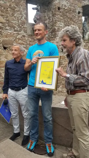 Український альпініст Михайо Фомін отримав нагороду Paul Preuss Solidarity Award від легендарного Райнгольда Месснера