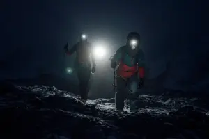 Лижна експедиція Анджея Баргеля на Еверест: вихід до другого висотного табору
