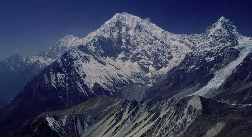 Лангтанг Лирунг (Langtang Lirung, 7227 м), вид с восточной стороны