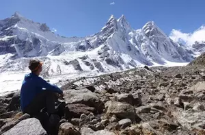 Британські альпіністи відкривають новий маршрут на вершину Барнадж ІІ Східна (Barnaj II East) висотою 6303 метра в Індійських Гімалаях