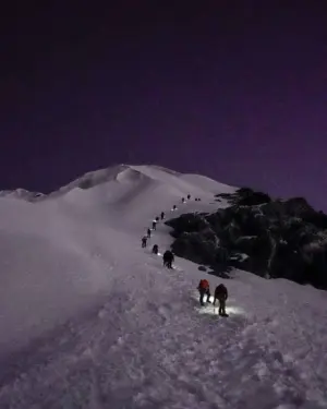 Британський альпініст загинув на горі Лобуче у Непалі