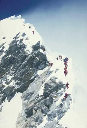 Затишшя перед бурею. Еверест, Сходи Хілларі, травень 1996 року. Команда Скотта Фішера