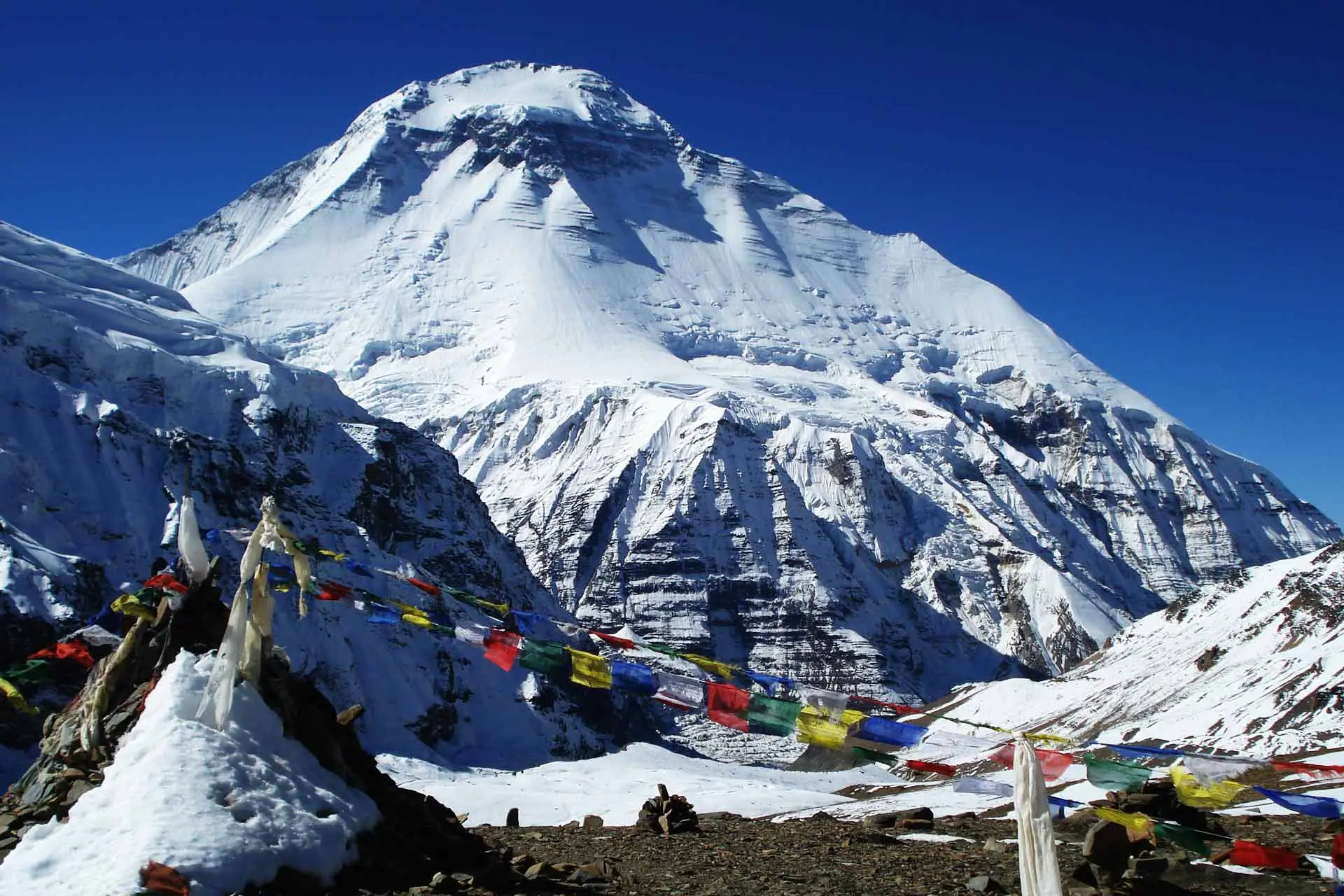 Дхаулагірі (Dhaulagiri) з Французського перевалу (French Pass) на висоті 5370 метрів. Фото: Himalayan Exploration