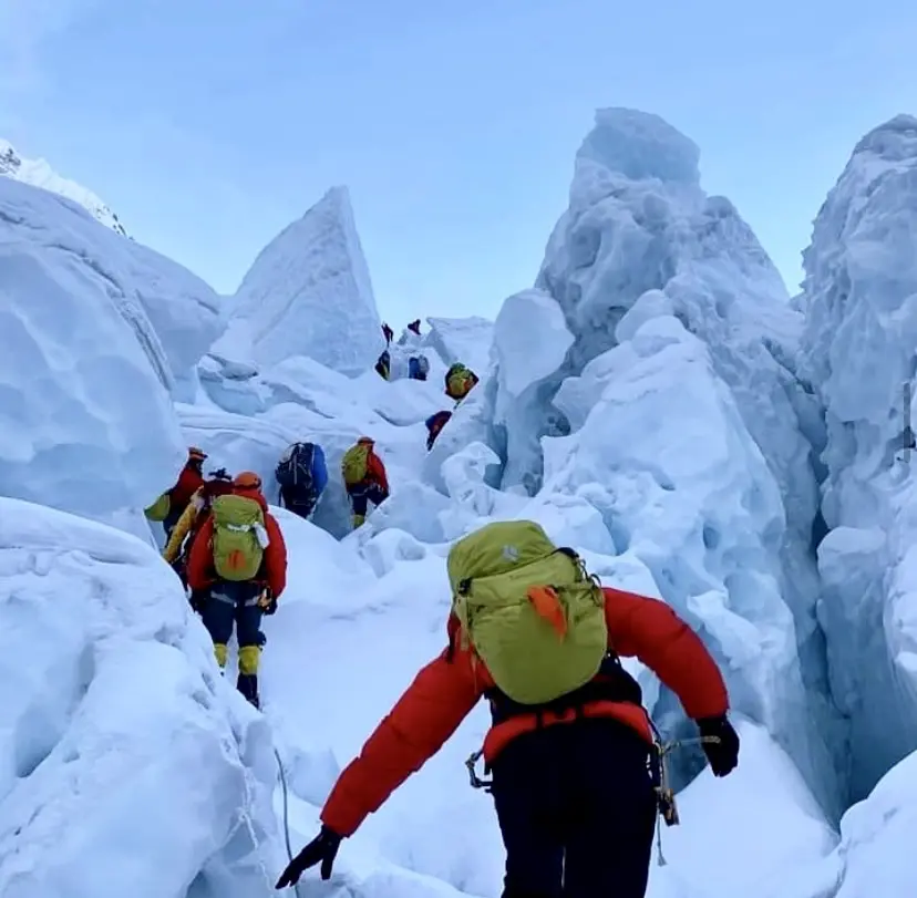 Льодоспад Кхумбу на Евересті. Фото: Tashi Lakpa Sherpa