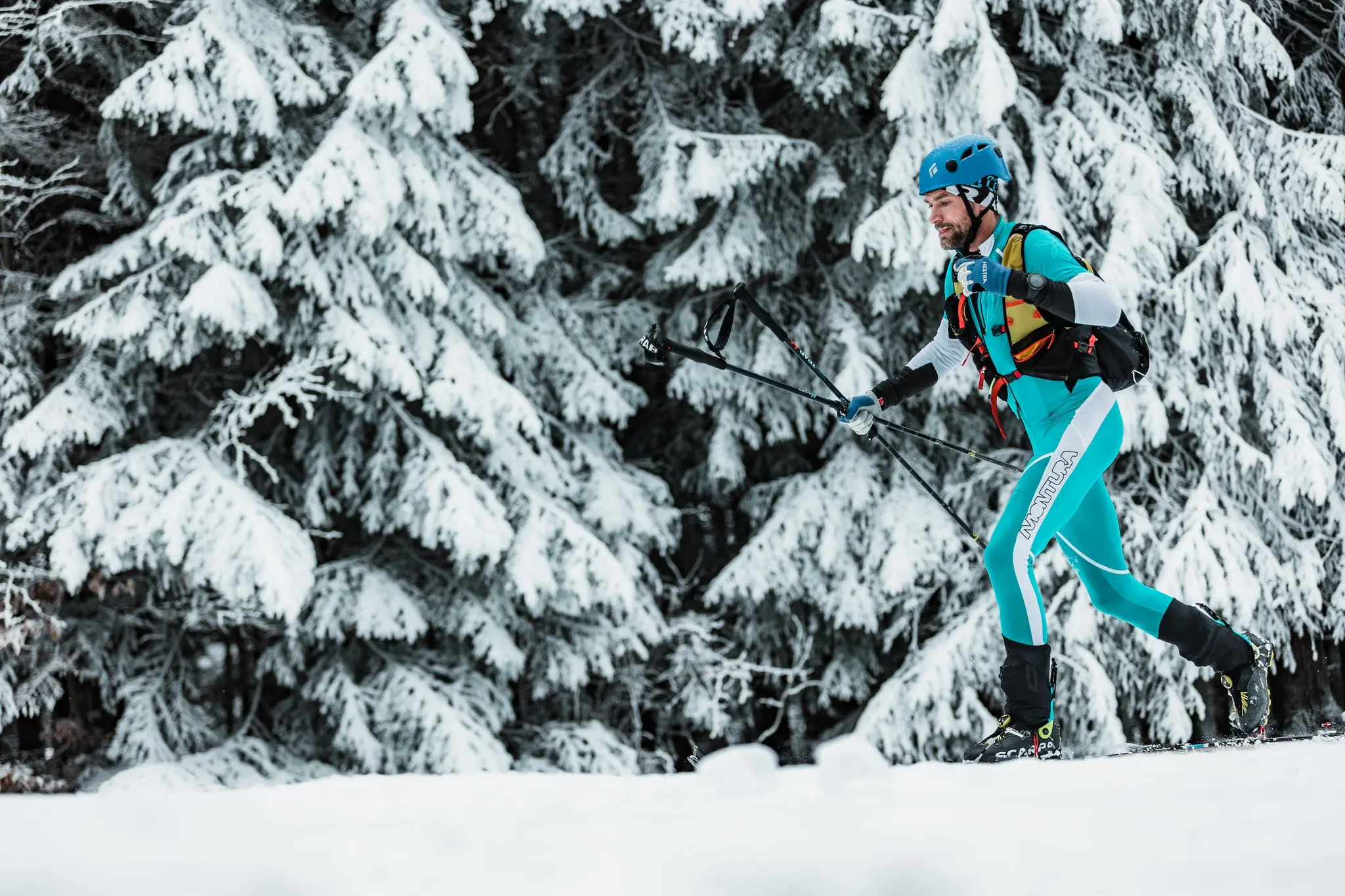 У Буковелі відбулися перші в Україні змагання зі скі-альпінізму. Фото ГО "Твоя пригода"