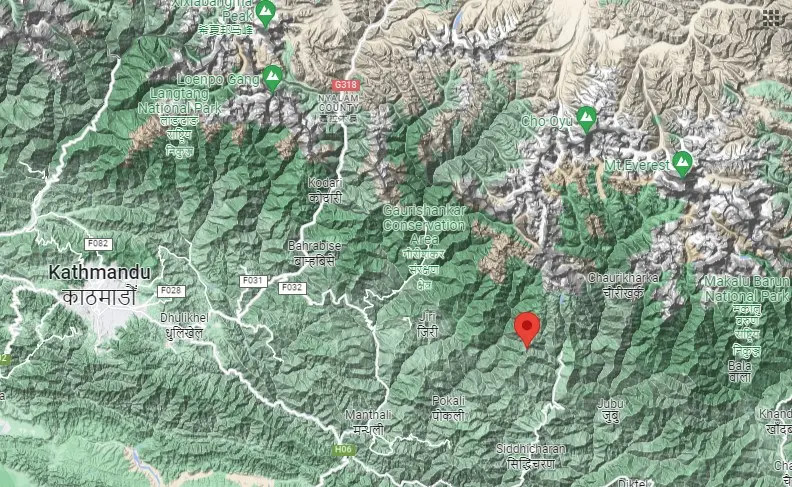 «Уламки були знайдені на перевалі Ламджура на висоті 4200 м у підніжжя гори Еверест», — повідомляє The Nepali Times
