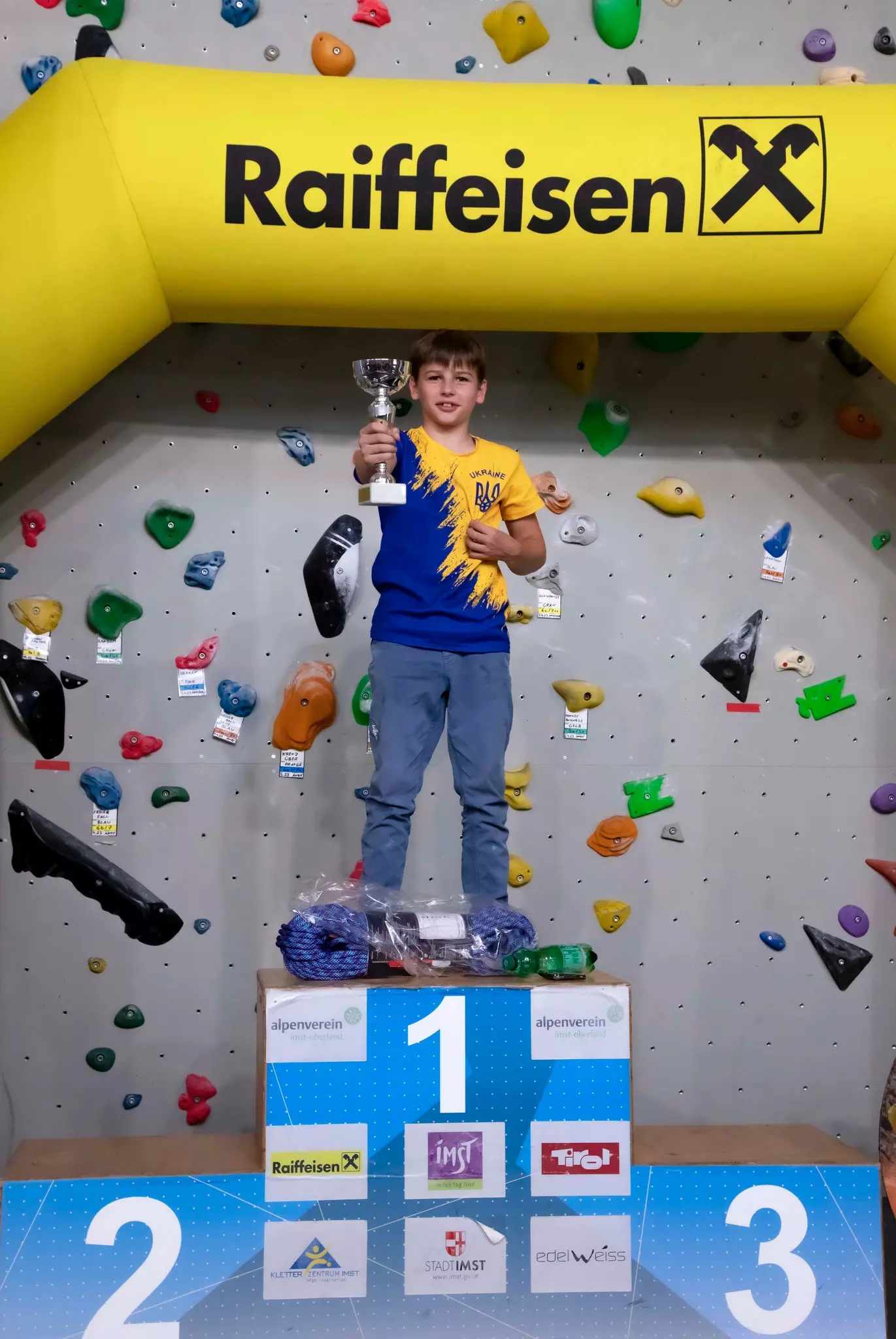 Костянтин Панков здобув золоту медаль змагань Youth Colour Climbing Festival 2023. Фото Костянтин Панков