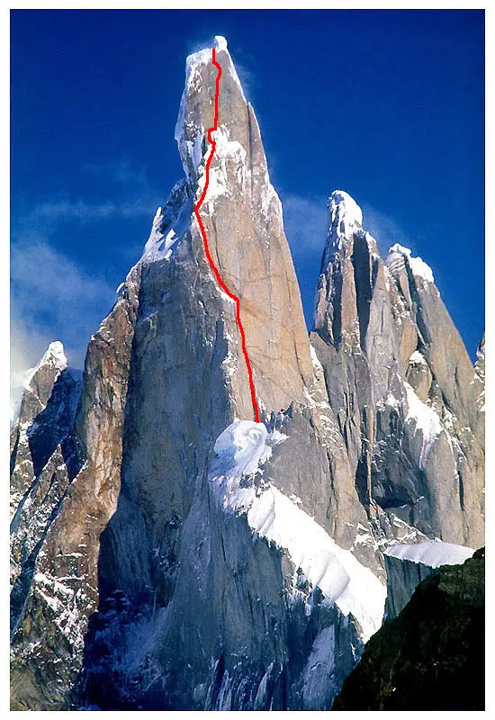 маршрут "Compressor" на вершину Серро Торре (Cerro Torre, 3128 метрів).
