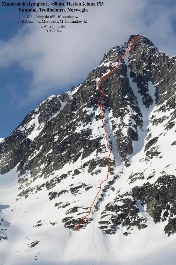 маршрут "Zimorodek" (Isfuglen) М6, 800 метрів на південній стороні гори Гестен (Hesten, 556метрів) в Норвегії. Фото Łukasz Murawski 